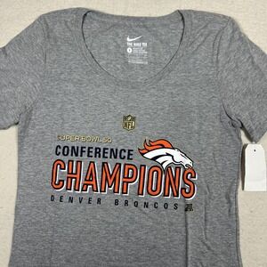 Nike‎ Denver Broncos Shirt Womens Small Gray NFL Super Bowl 50 Conference Champs
